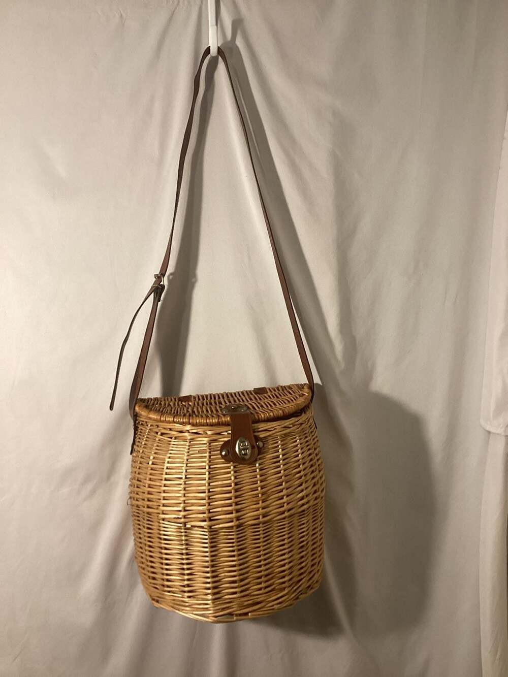 Vintage Woven Wicker Crossbody Creel Bag Handbag
